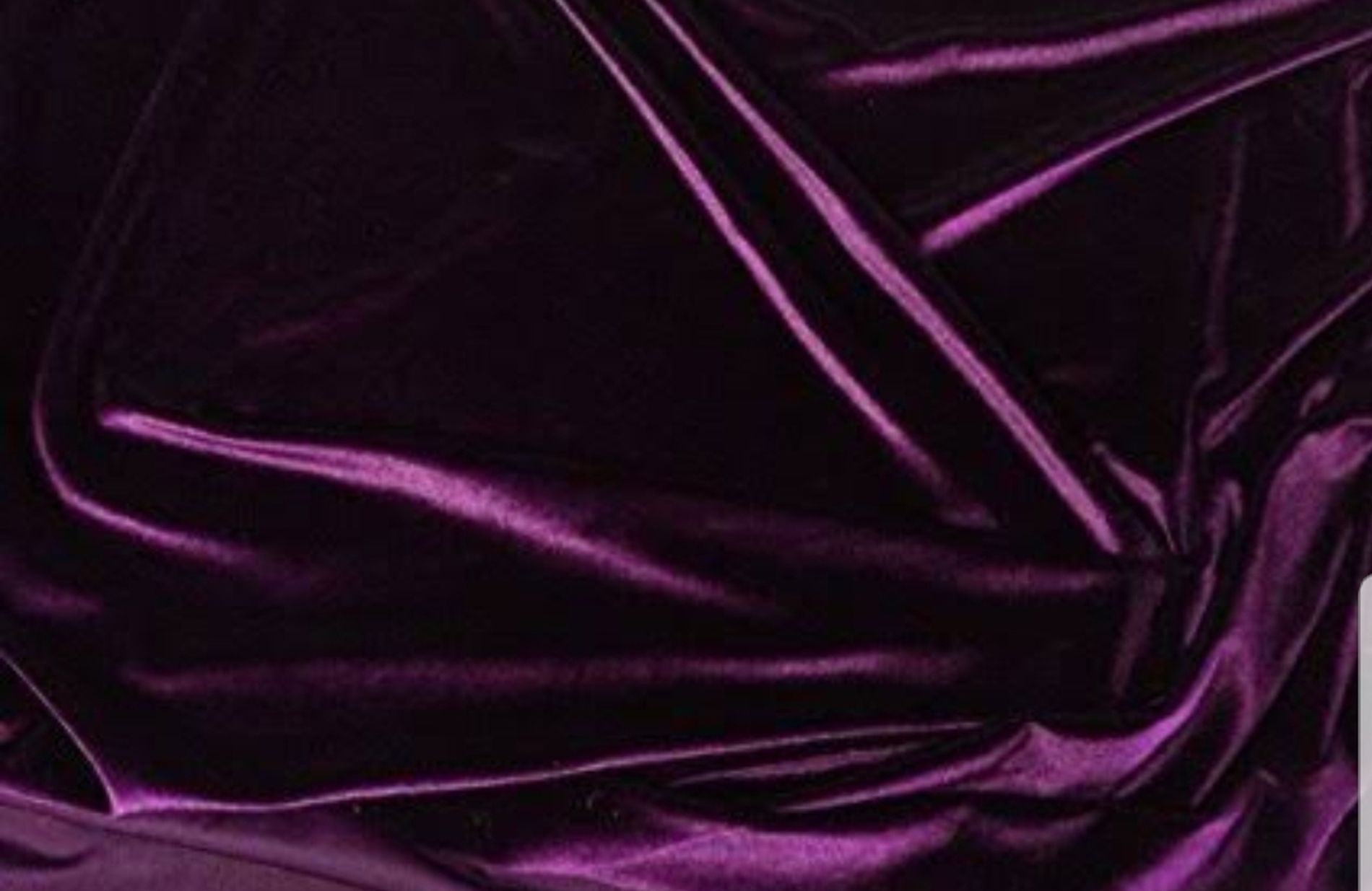 Бархат темный пурпур