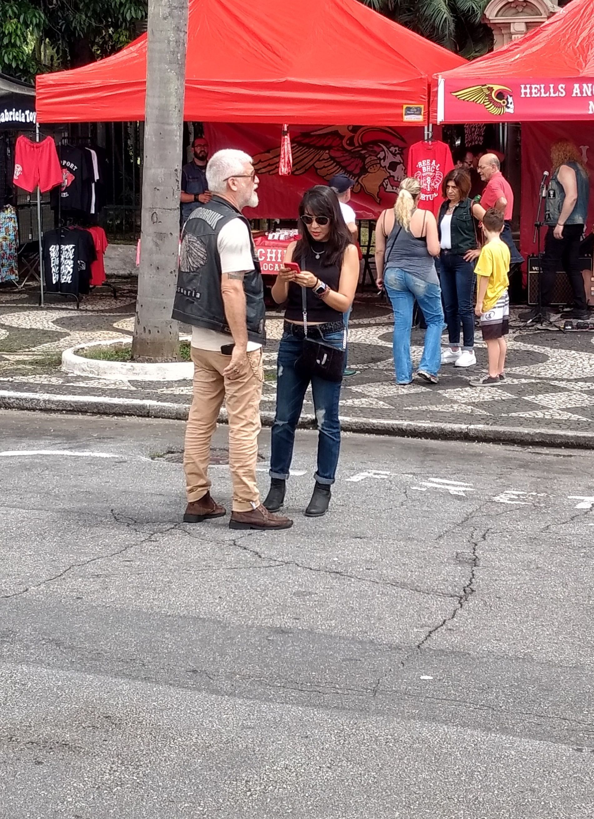 agora gazebo canopy on Https Gurushots Com Photo 2019 01 13t00 46 34 00 00 Weekly 0 6 Https Photos Gurushots Com Unsafe 0x0 1bd108d00c4e72dc88e73c6174e174d7 3 9898d522fe36bb3609f0a1a3c9e289a0 Jpg Indoors Building Architecture Corridor Crypt Church Aisle