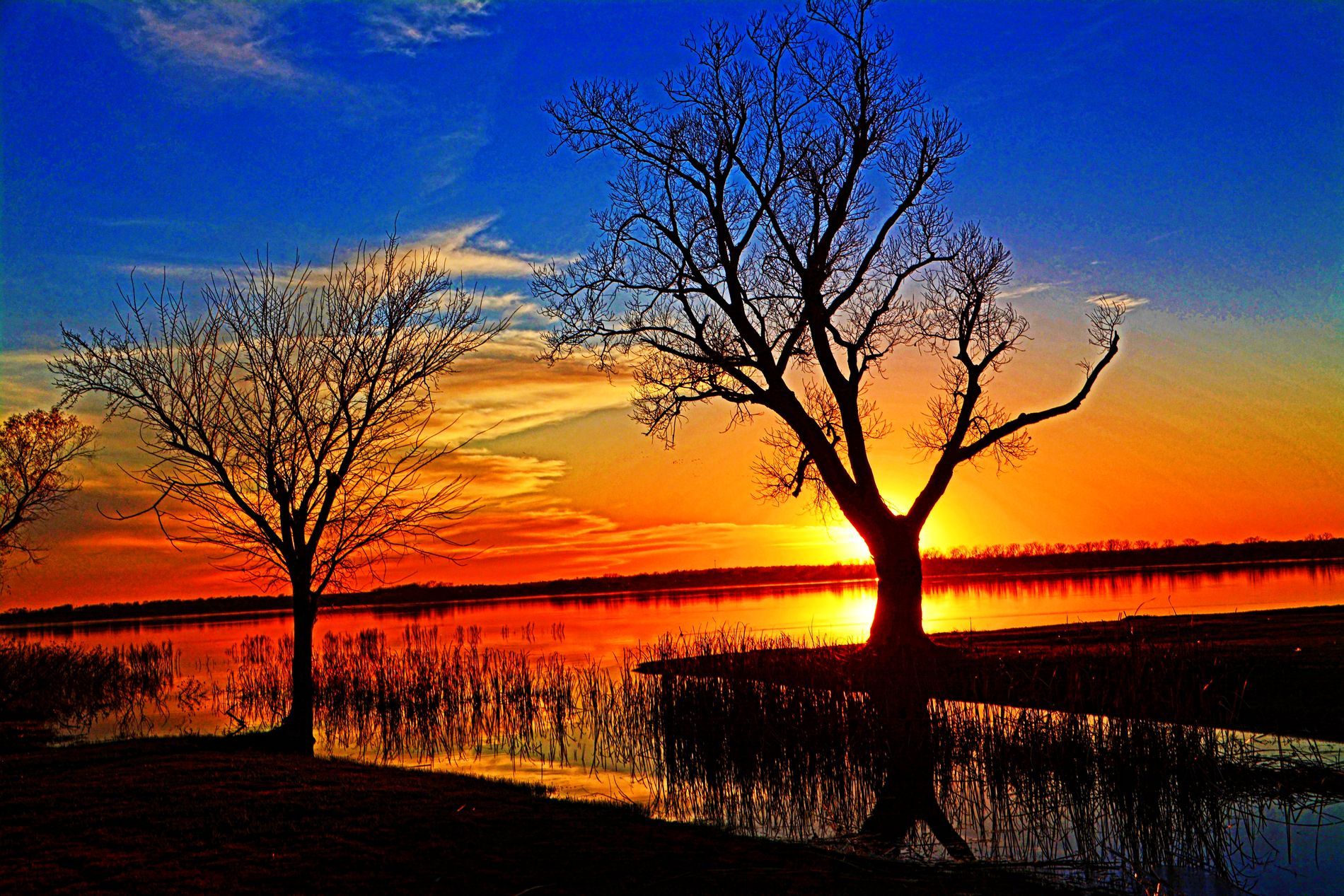 Sunset at Lake Pat Cleburne by neal.hatcher