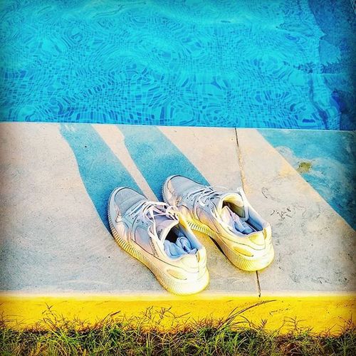 skechers pool shoes