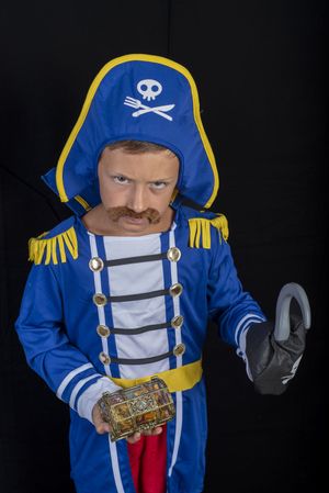 Little Pirate & Treasure