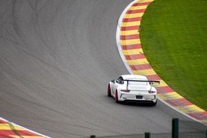 Cornering Load – White GT