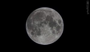 Full Moon – Deep Black