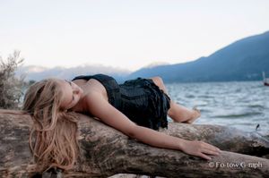 Driftwood Recline II