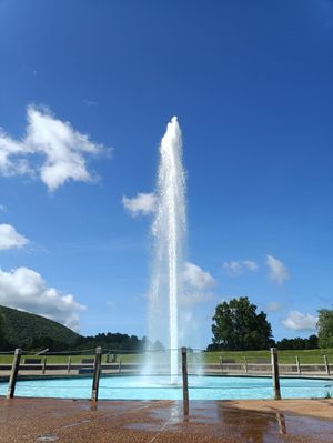 Sky Piercing Fountain