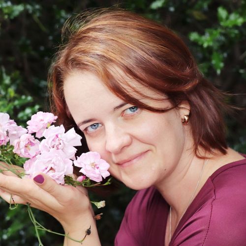 ℛαѕα ‏‏‎ ‎✧˖°.