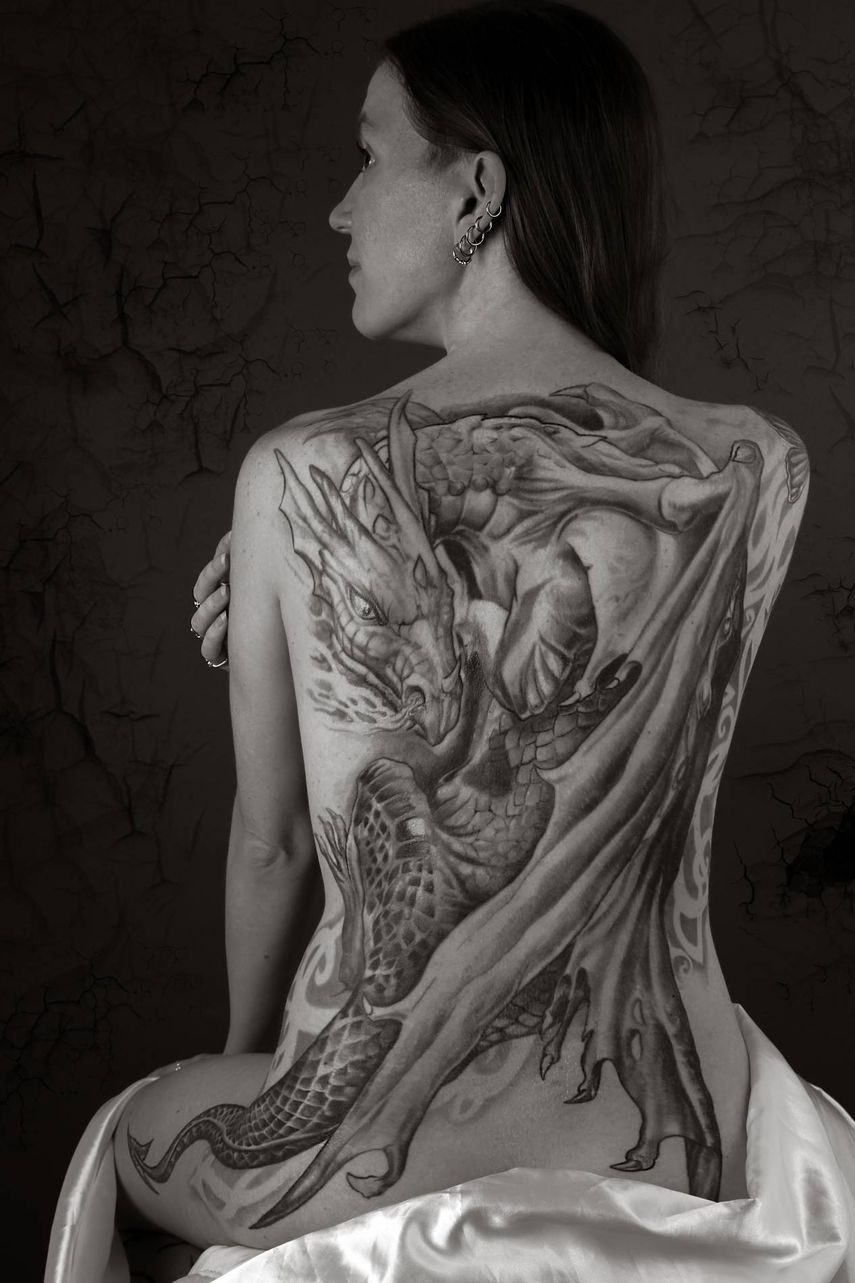 29 Astounding Examples of Humans Decorating Their Body